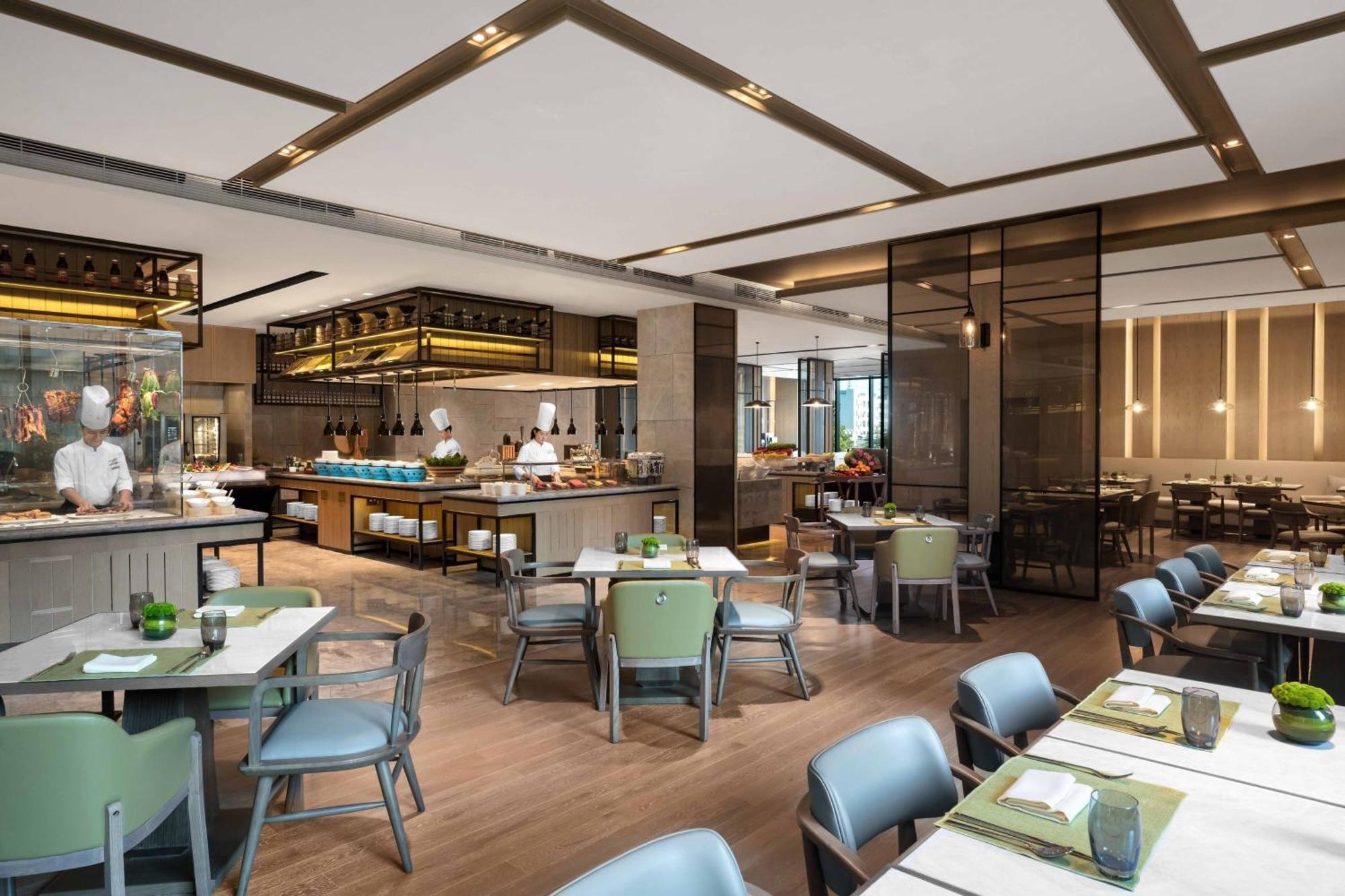 Courtyard By Marriott Shenzhen Bao'An Hotel Exterior foto